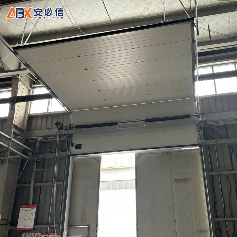 胡杨河翻板滑升门